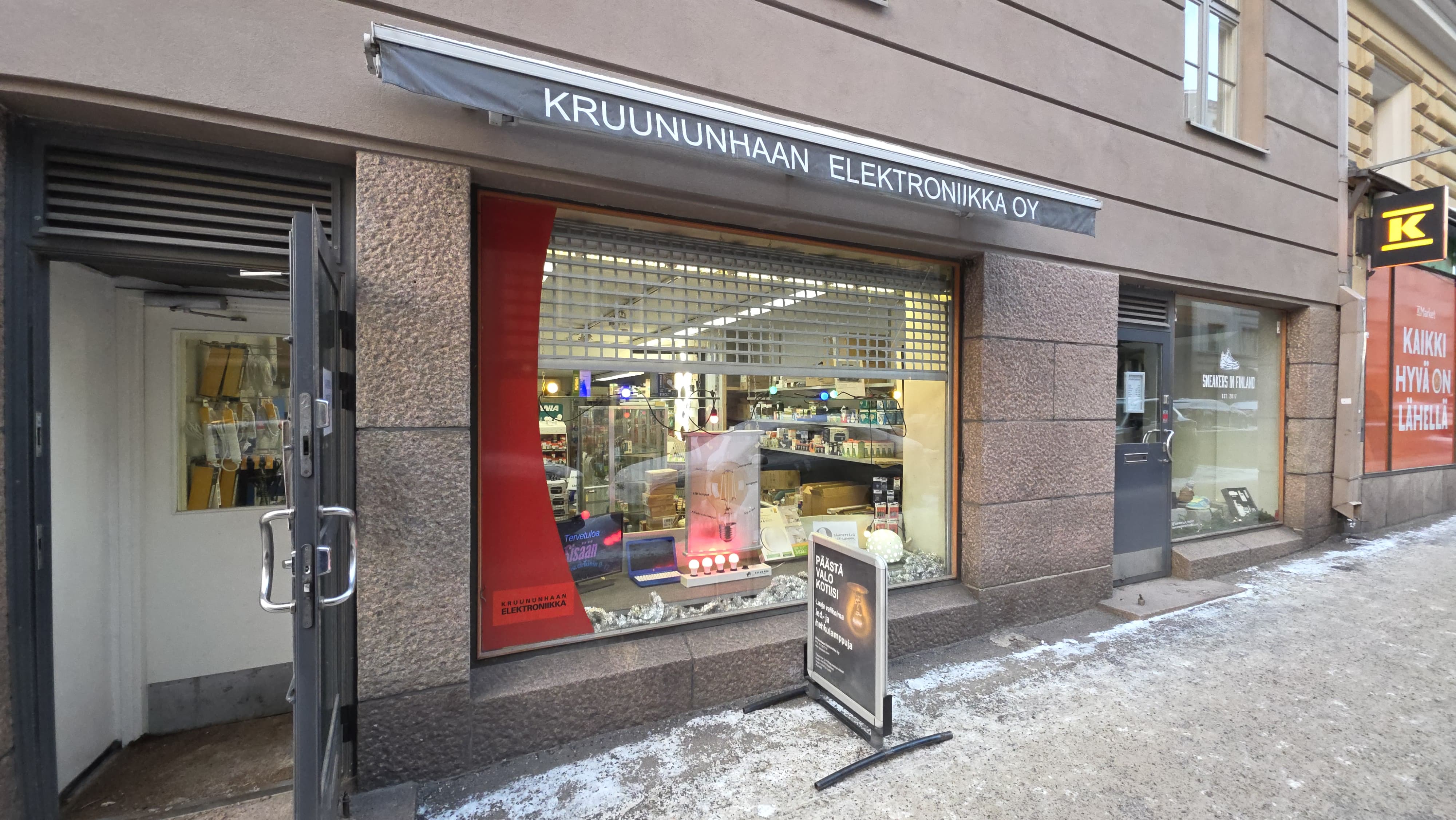Kruununhaan Elektroniikan myymälä